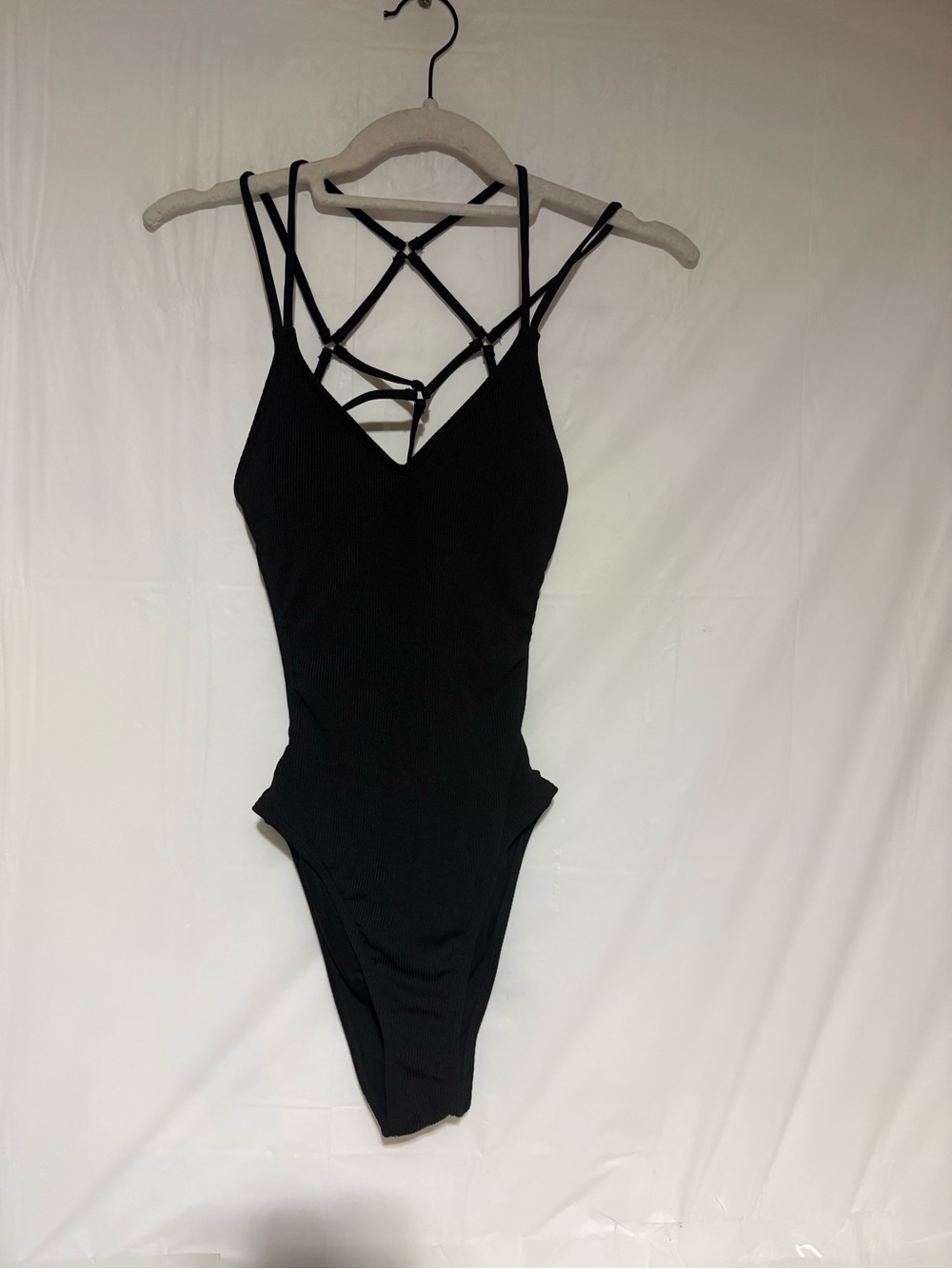 Cupshe Black Crisscross Strappy One-Piece Swimsuit